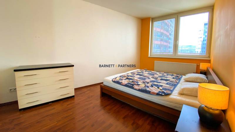 Mieten 2-Zimmer-Wohnung, Tomášikova, Bratislava - Nové Mesto, Slowakei