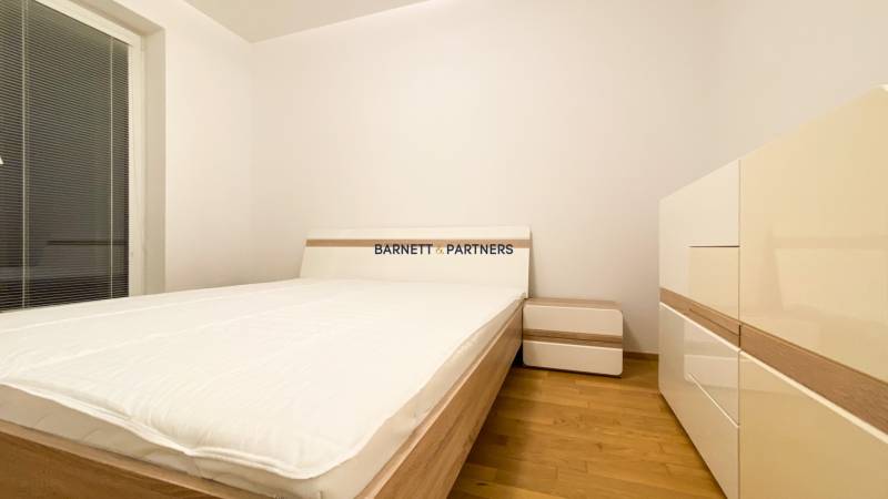 3-Zimmer-Wohnung, Šumavská, zu vermieten, Bratislava - Ružinov, Slowak