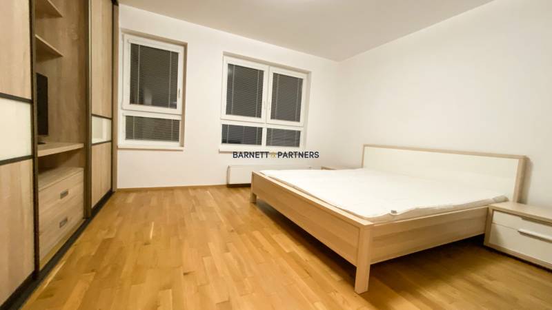 3-Zimmer-Wohnung, Šumavská, zu vermieten, Bratislava - Ružinov, Slowak