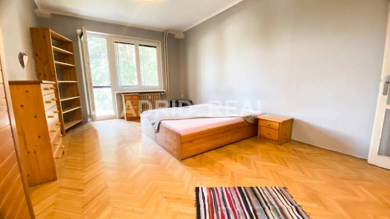 Mieten 4-Zimmer-Wohnung, Rovníková, Bratislava - Ružinov, Slowakei