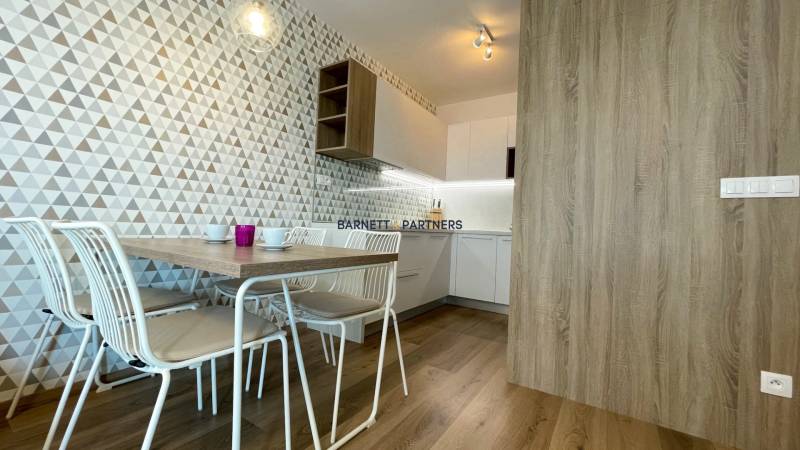 NEUBAU BYTY FUXOVA (F2) | DESIGN-ZWEI-ZIMMER-WOHNUNG ZU VERMIETEN